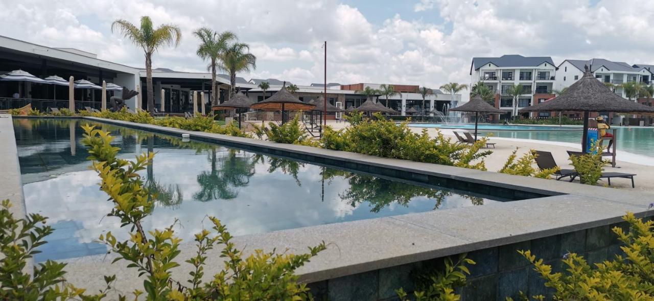 Penthouse 172 At The Blyde Crystal Lagoon Apartamento Pretoria-Noord Exterior foto