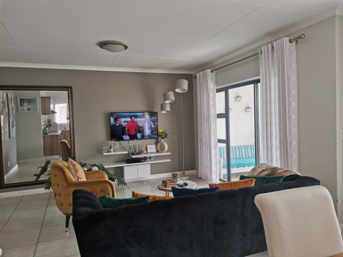Penthouse 172 At The Blyde Crystal Lagoon Apartamento Pretoria-Noord Exterior foto